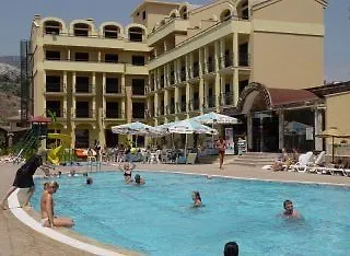 Club Dream Hotel